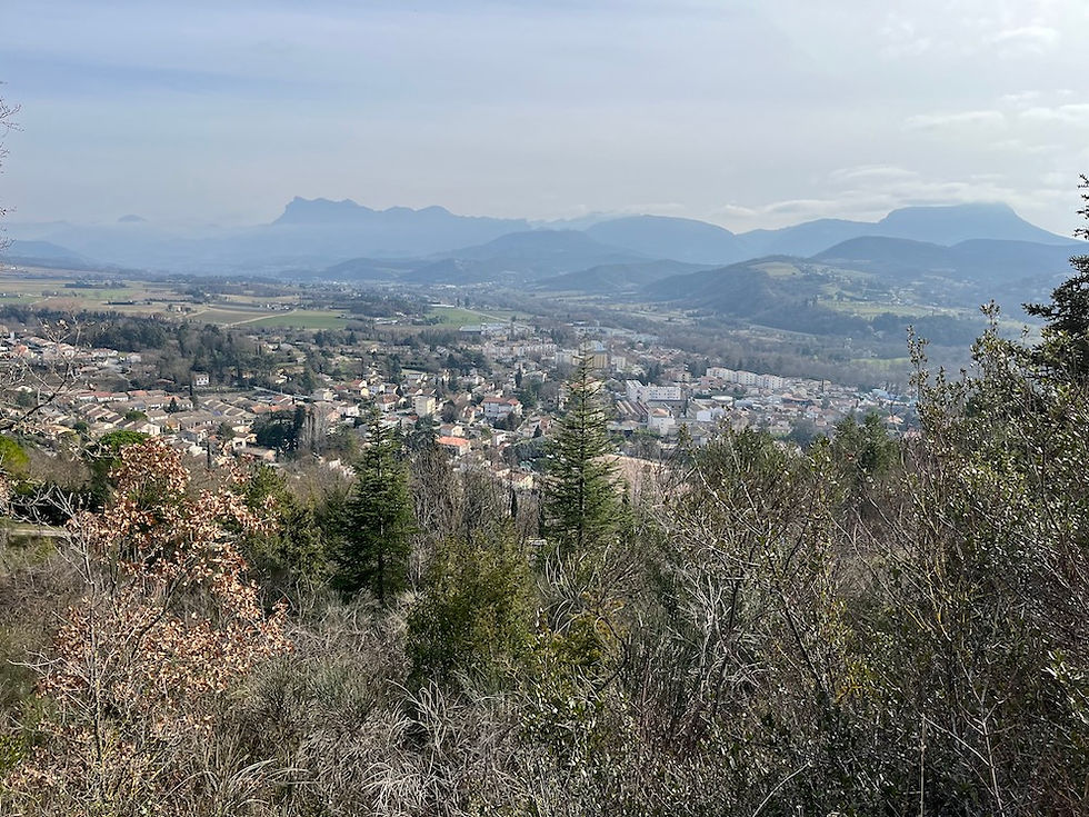 309-Crest et les 3 becs