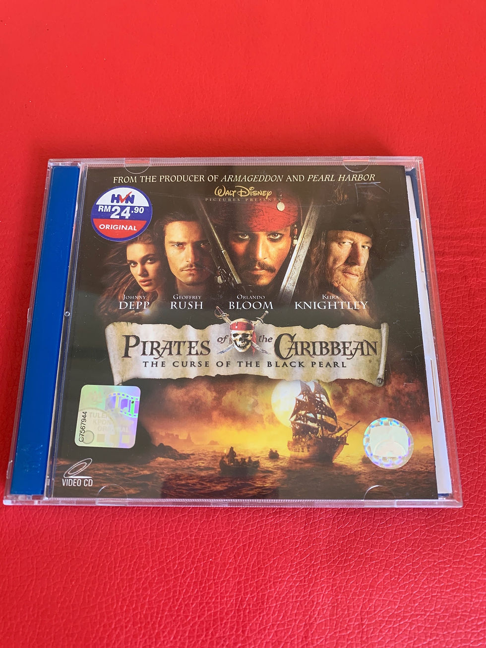 Pirates of the Caribbean: The Curse of the Black Pearl VCD - Import