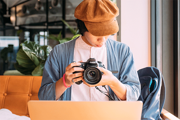 攝影師與 Vidafun V06 隨行防水氣密盒