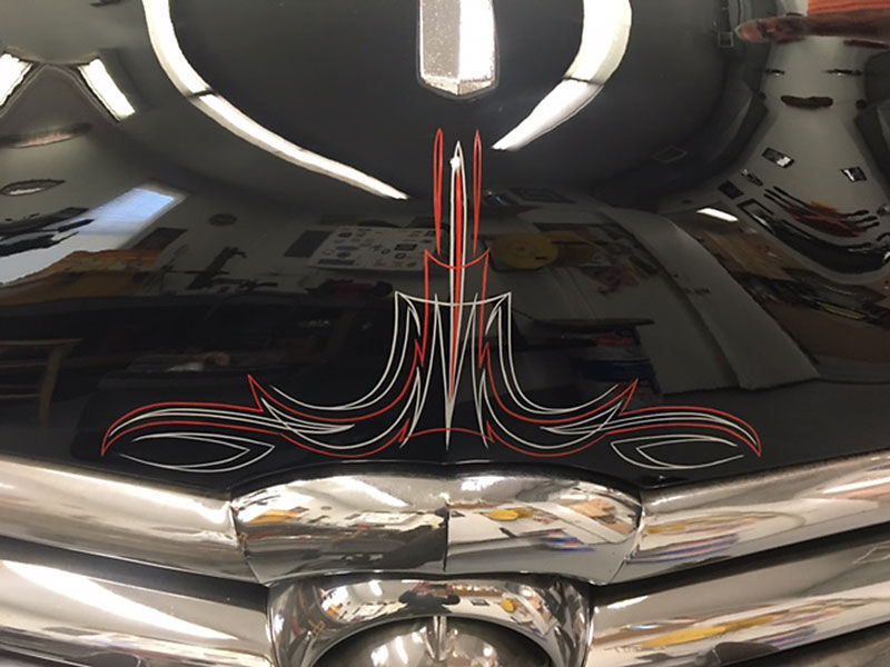 Fruit Truck Pinstriping Detail