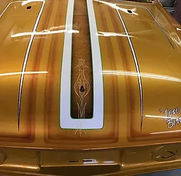 Silver Leaf Lettering Pinstriping By Kerry Buckley K M Signs Silver Leaf Lettering Pinstriping By Kerry Buckley K M Signs