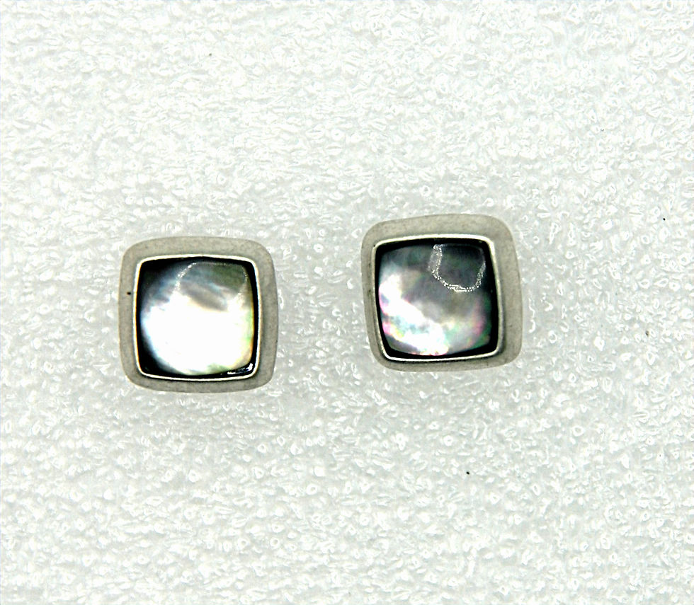 Miniature : Square Seashell oorbellen
