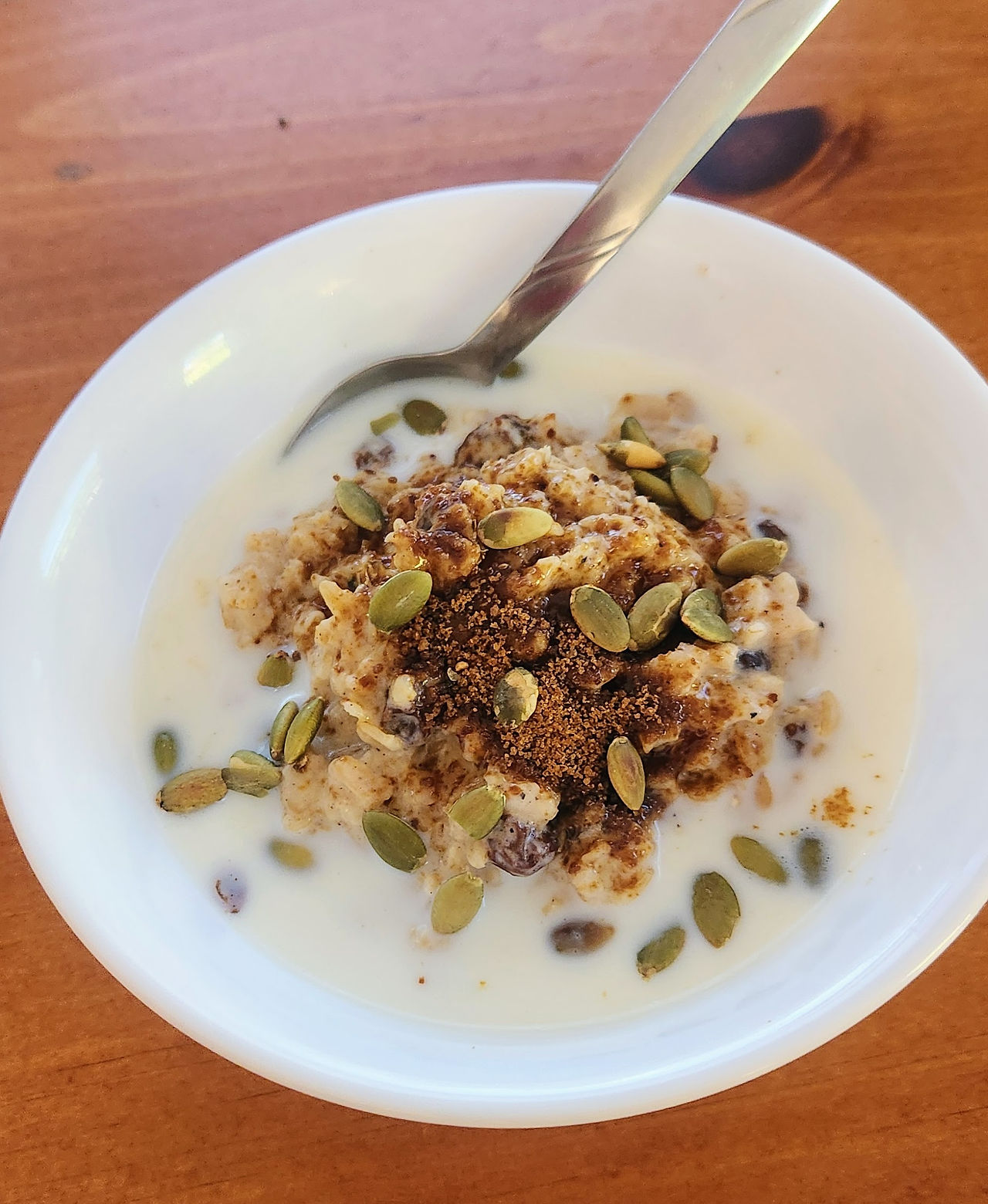 Adaptogen-Spiced Oats with Ashwagandha & Shatavari
