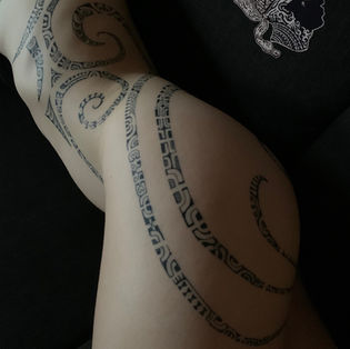 maori tattoo frauen 