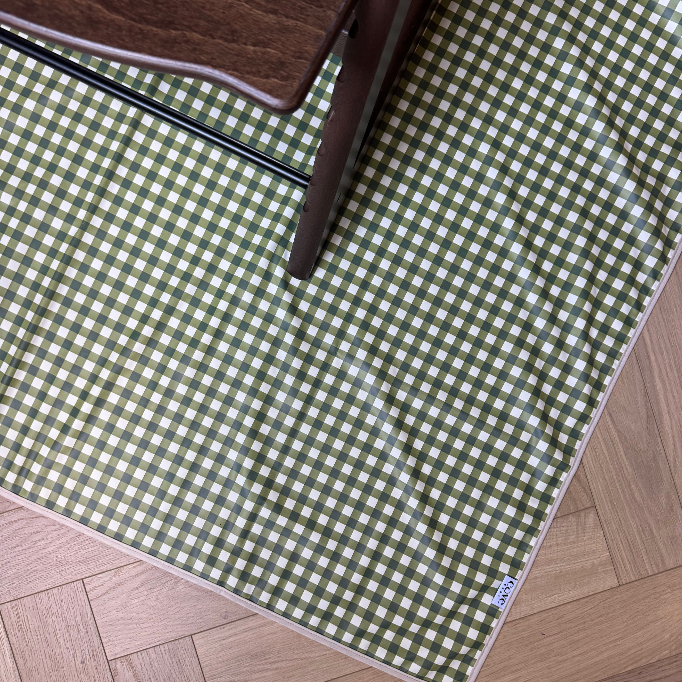 Olive Gingham Splash Mat