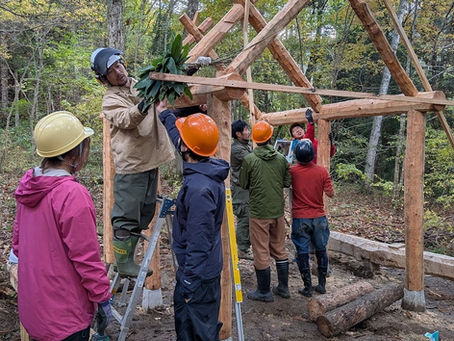2025.11.27 "森の東屋" 完成しました
