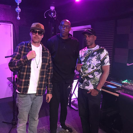 Just Jay, Chris The Glove & J-Ro "Alkaholiks"