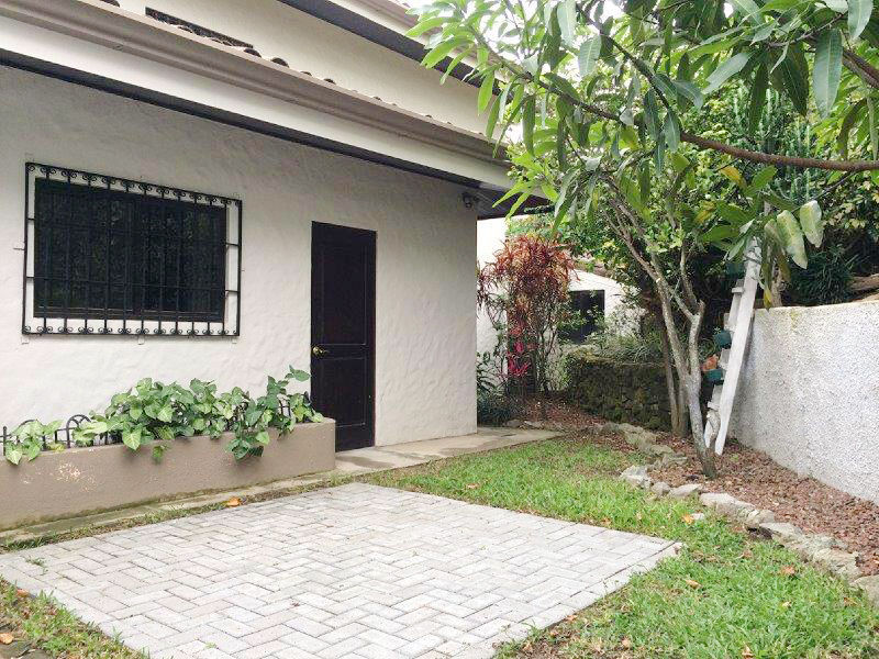 Casa independiente en Escazú, Costa Rica