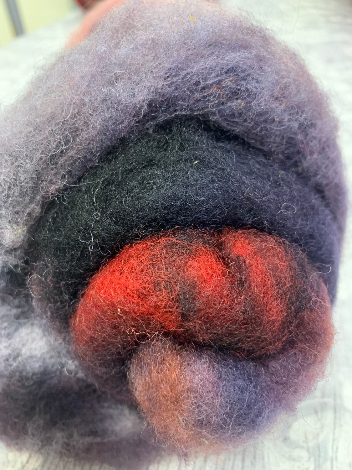 Hand dyed Finnsheep batt 079