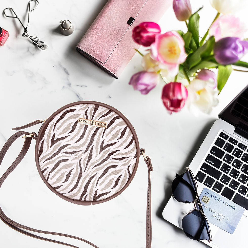 الصورة المصغرة: Sacci Mucci Round Sling Bag, Printed Sling Bag For Girls