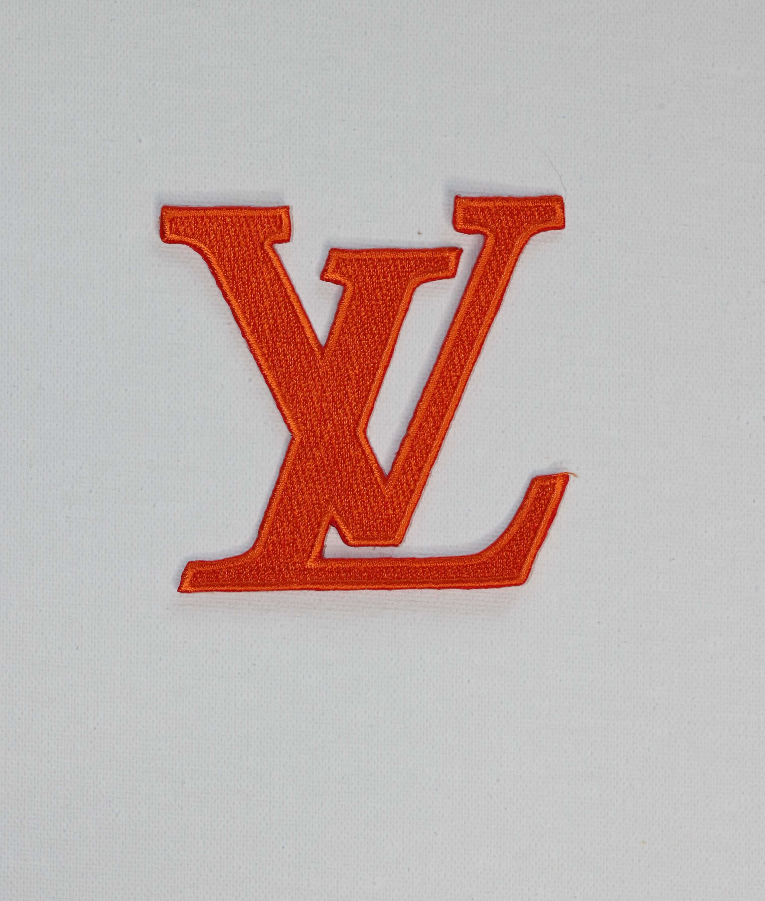 LOUIS CHARM - LV (ORANGE)