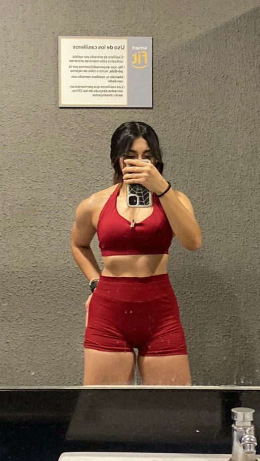 WhatsApp Image 2025-12-07 at 10.17_edited.jpg