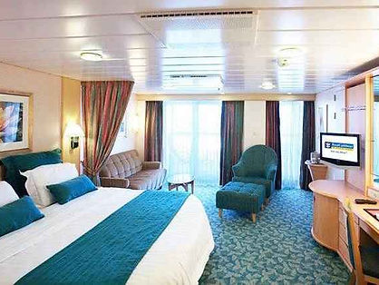 independence-of-the-seas_cab_suite.jpg
