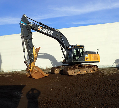 2014 John Deere 350G LC.jpeg