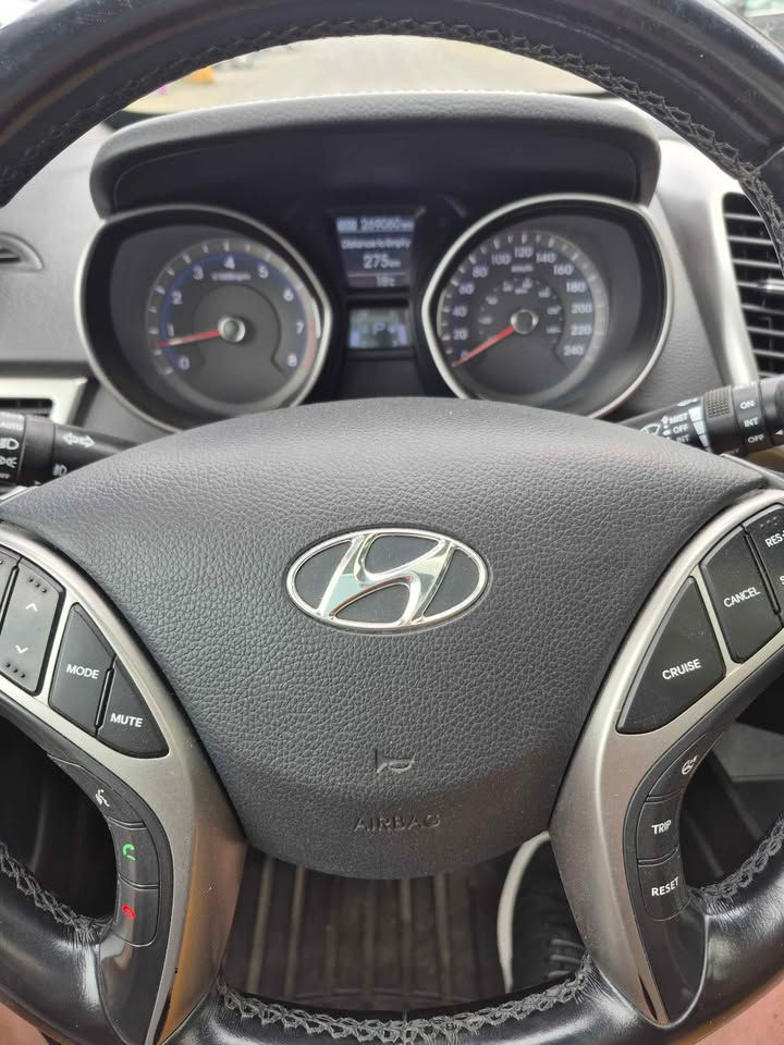 Miniature : 2013 Hyundai Elantra Gt