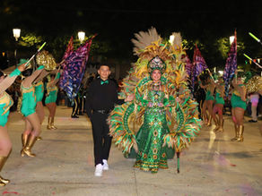 Arroyo se viste de gala con la coronación de su nueva soberana en el segundo día del Carnaval Arroyano