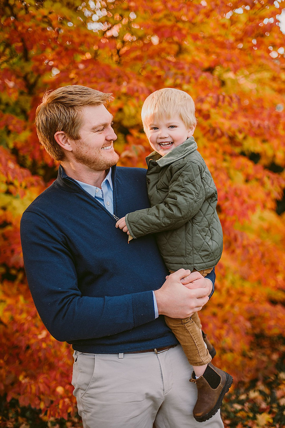 5 Ways to Stay Warm During Your Fall Family Session | Charlottesville Family Photographer