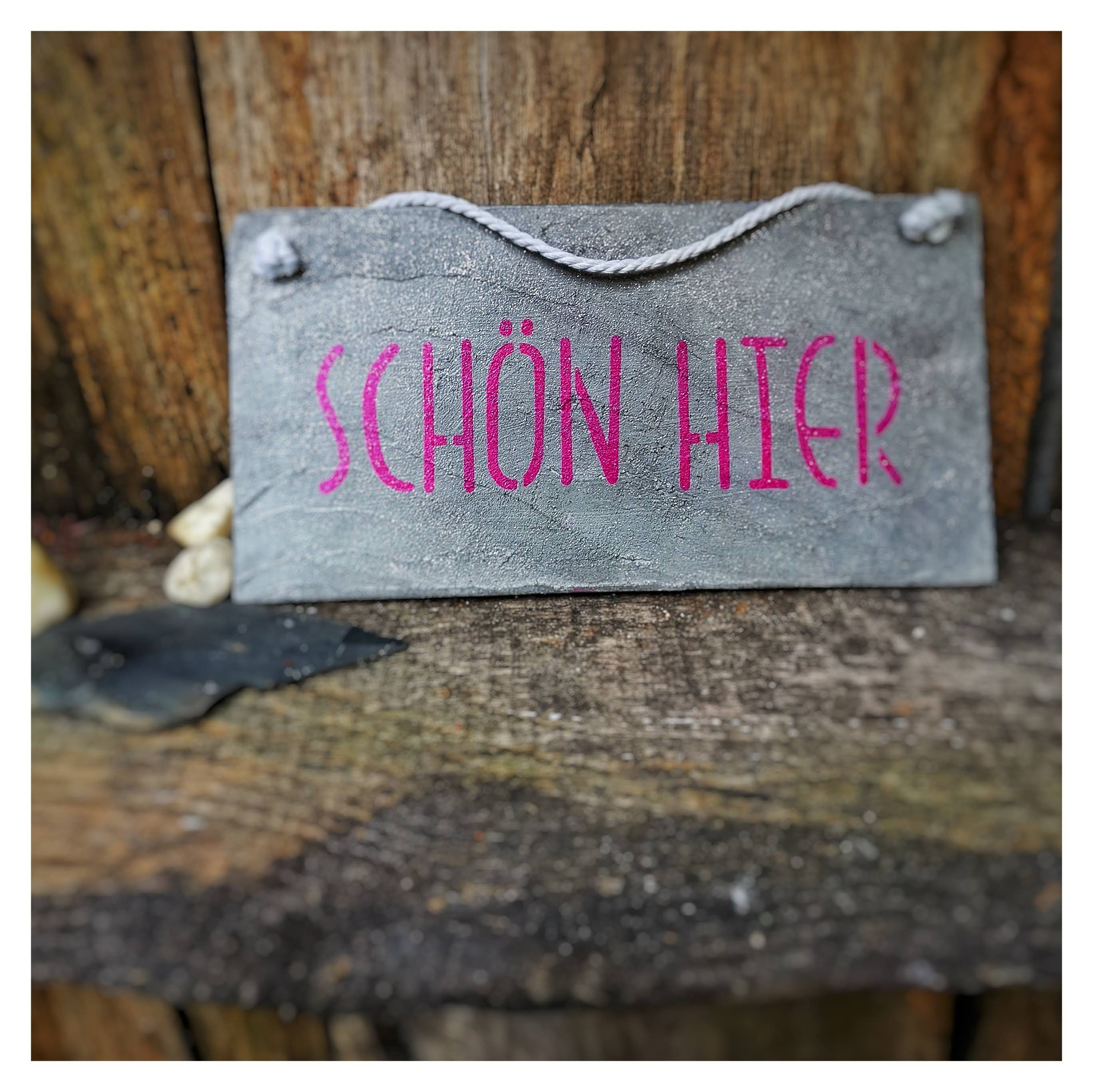 Schön hier! Beton, pink