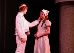 4865_1178537468273_924719_n