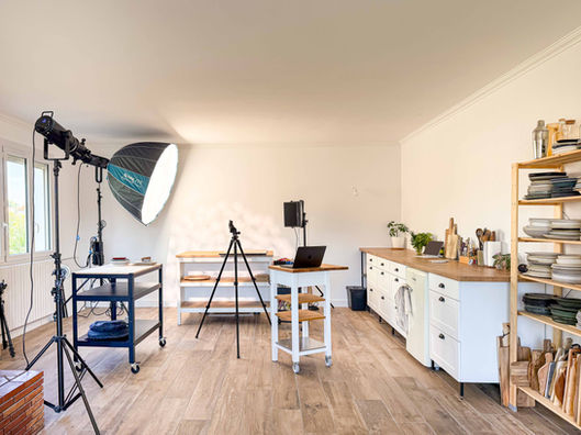 Studio photo culinaire et produits à Cholet - partie tournage photo et vidéo.