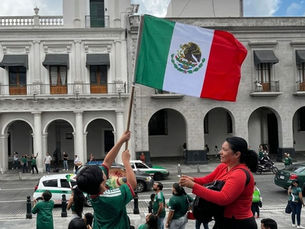 ¡Así celebra Xalapa!: Aficionados festejan el primer triunfo de la selección mexicana en el mundial