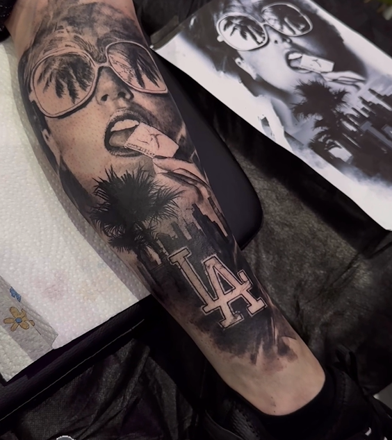 Ein Tattoo in Schwarz Weiß