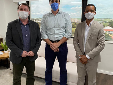 Deputado assume compromisso de buscar recursos para Santa Bárbara