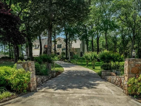 190 Bridgette Lane