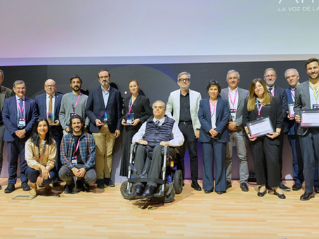 Un videojuego para detectar el Alzheimer y una IA que salva vidas: los proyectos que AMETIC premia como referentes de la IA en España