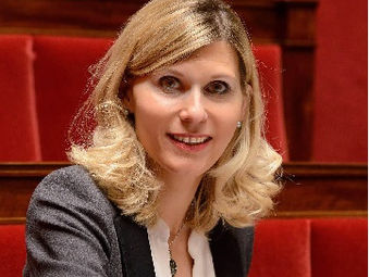 « SURFER N’EST PAS (TOUJOURS) JOUER »