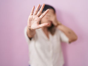Violences conjugales : des associations en première ligne pour protéger et reconstruire