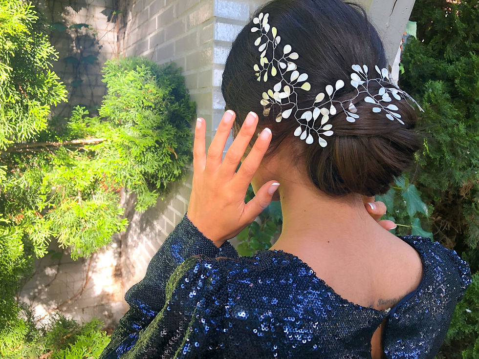 Miniatura: Tocado Nácar