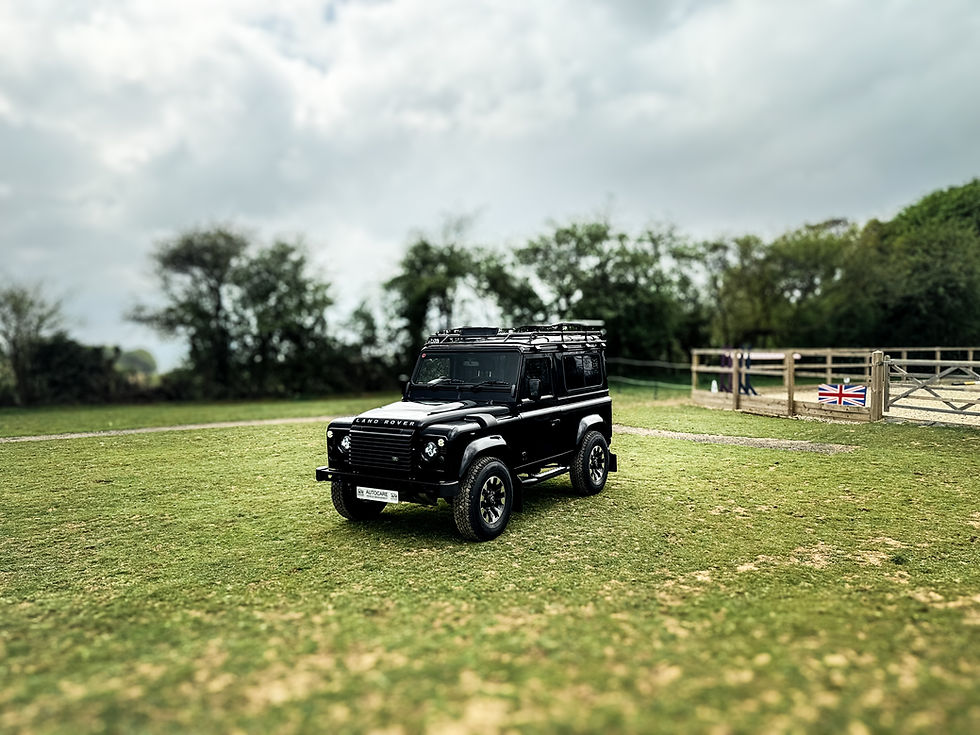 Thumbnail: Land Rover Defender 90 2.4 TDCi XS