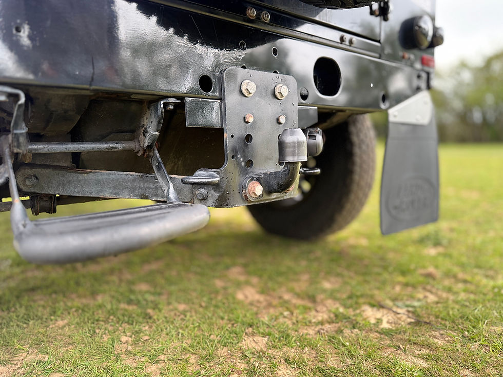 Thumbnail: Land Rover Defender 90 2.4 TDCi XS