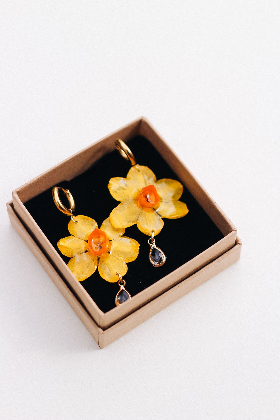Thumbnail: Narzissen - Statement Blumen Ohrringe