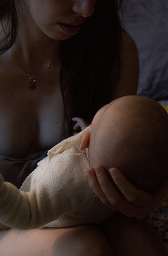 Temps d’échange autour de la parentalité et du lien avec le bébé avec Macha Paquis, doula à Paris et dans le 93