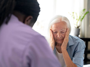 Rompiendo el estigma del Alzheimer: Un llamado a la información y la empatía