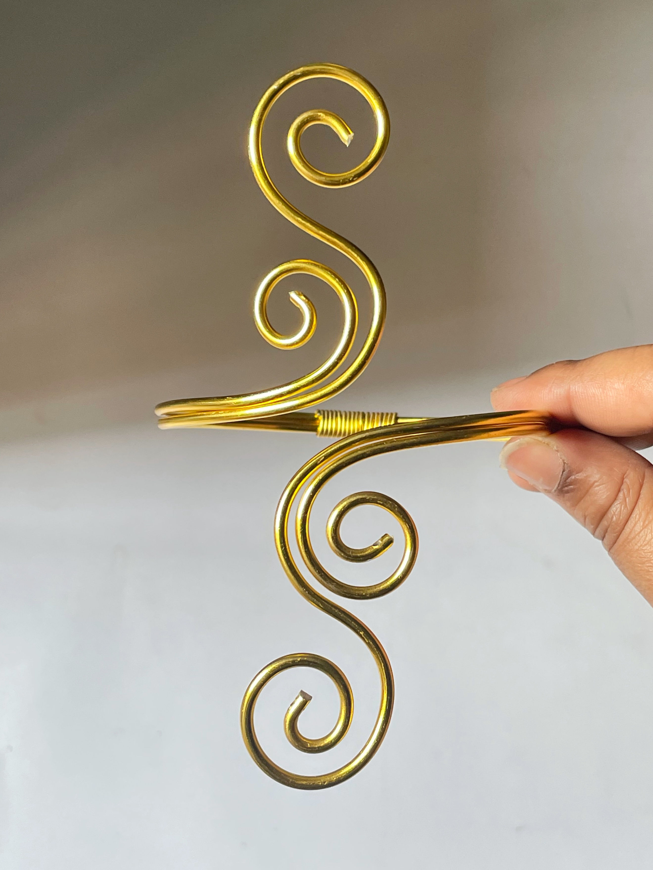 Cyra Arm Cuff