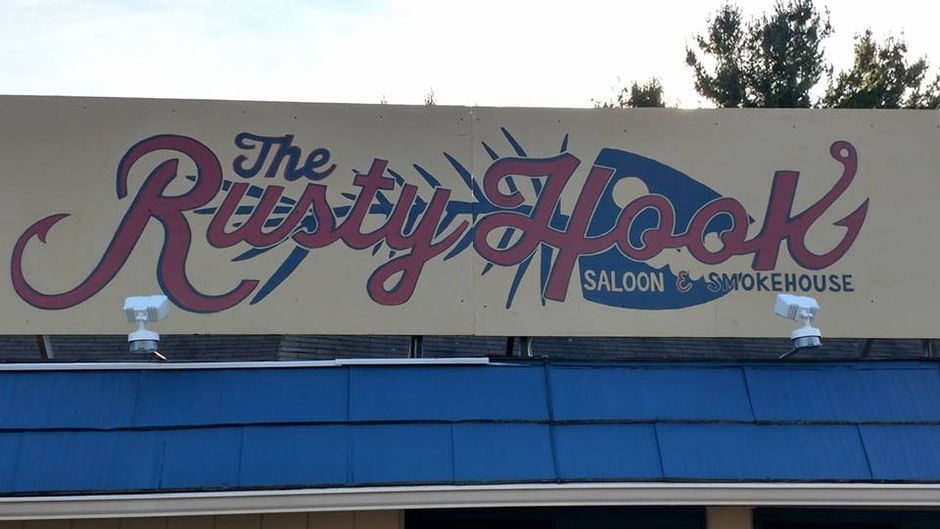 Rusty Hook Saloon & Smokehouse