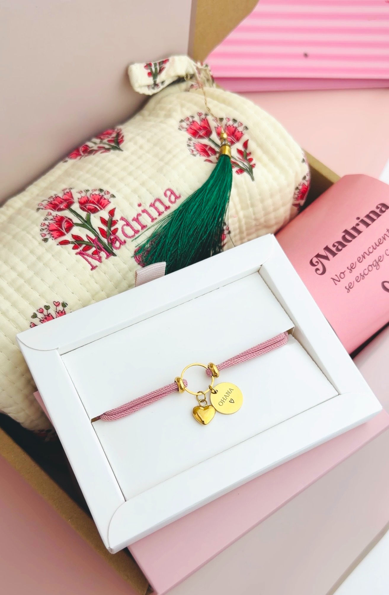 CAJA MOMENTOS Neceser y pulsera