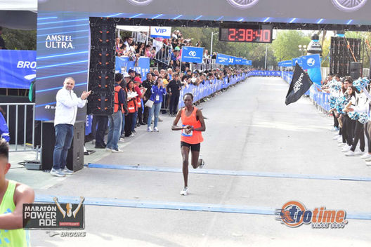 Powerade Monterrey Marathon 2025 Delivers Thrilling Photo Finish as 8,300 Runners Take Over City Streets