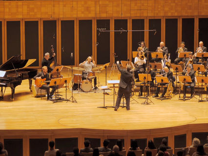 Arranjo para Big Band: o trabalho do arranjador e a escrita para grandes formações
