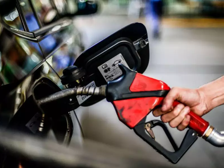 Governo federal propõe que Estados isentem ICMS na importação de diesel até maio e compensará metade das perdas