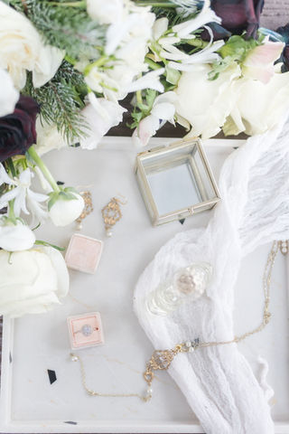 Detail photo of jewelry for wedding day 