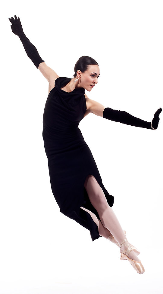 Ilona Wall Nambisan Photo by © 2017 Tom Caravaglia