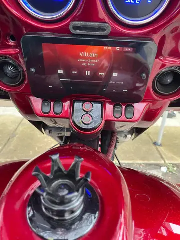 Thumbnail: Metra Inner Fairing 98 -13 Plug and Play Double Din Batwing