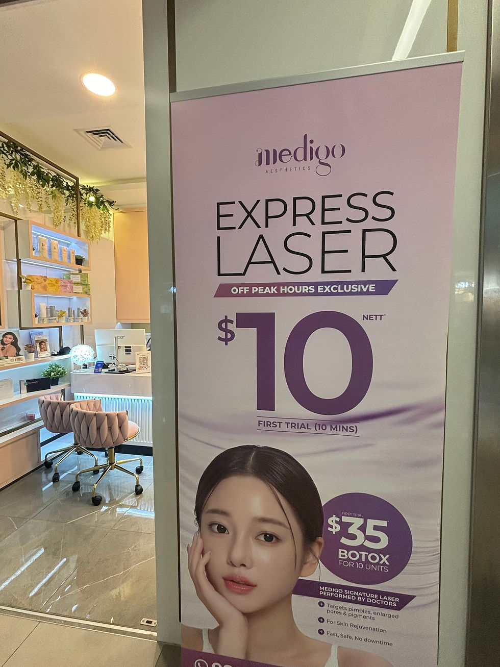 An aesthetic clinic advertising an express laser treatment.