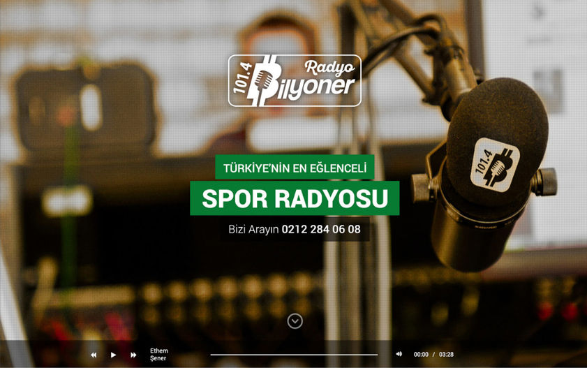 Online Sport Radio Landing Page UI