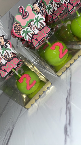 Candy Apples | Jasmine Jackson Stor