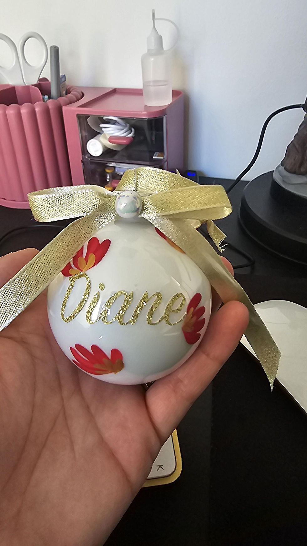 Miniature : Boule de Noël personnalisée – Prénom en vinyle